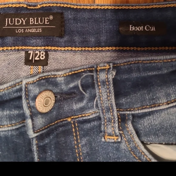 Judy Blue Boot Cut Jeans 7/28 - Picture 4 of 4